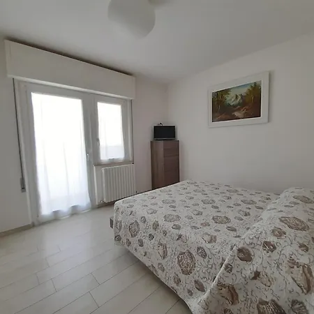 Tory Πανσιόν 4*